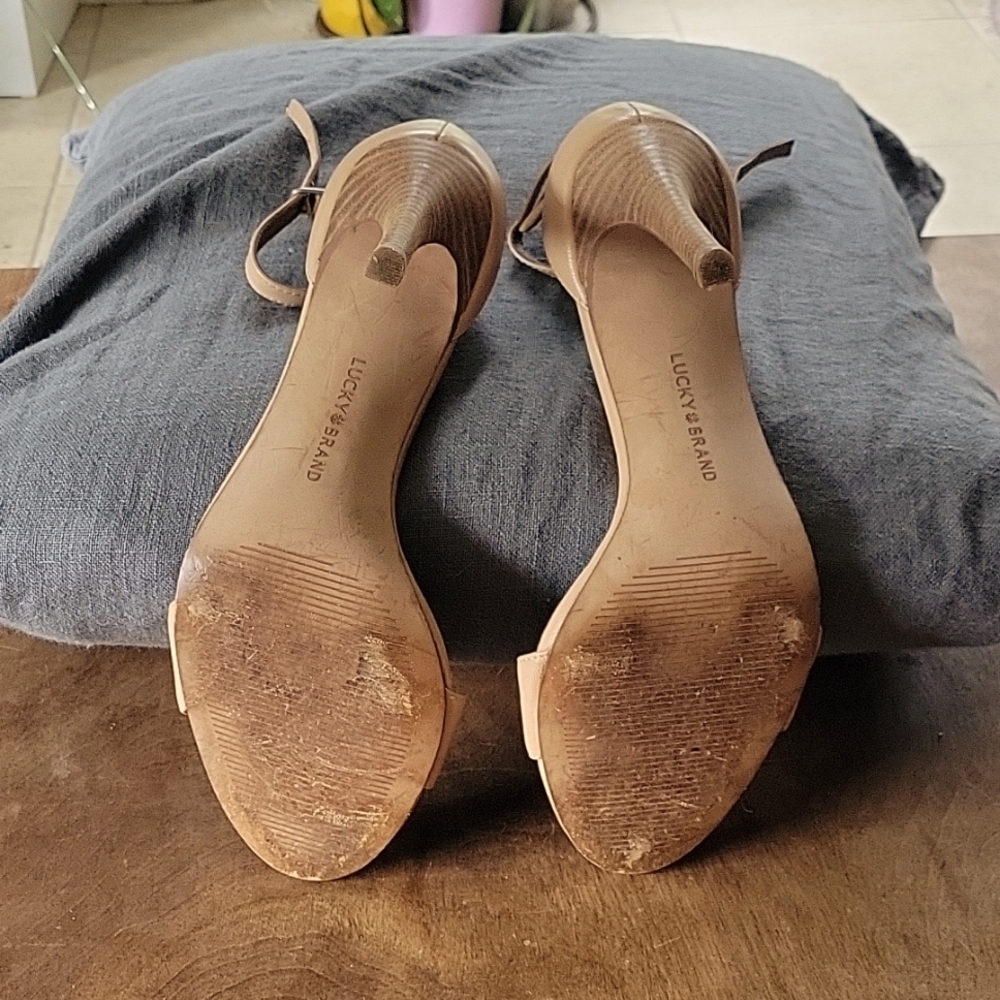 Lucky Brand Juliett Ankle Strap Leather Heel - Picture 2 of 5